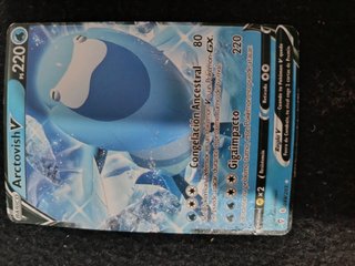 Urshifu Golpe Fluido V 220 HP Carta Pokémon