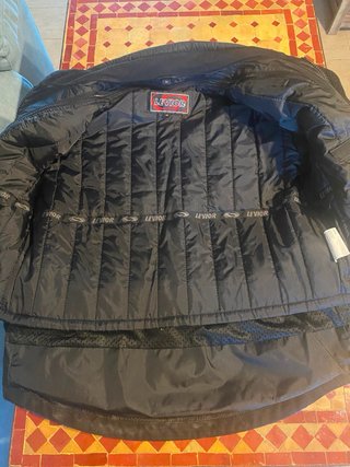 Chaqueta Levior Talla M Negra y Azul