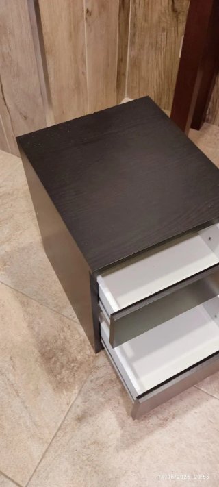 Mesita Noche Ikea Kullen marrón