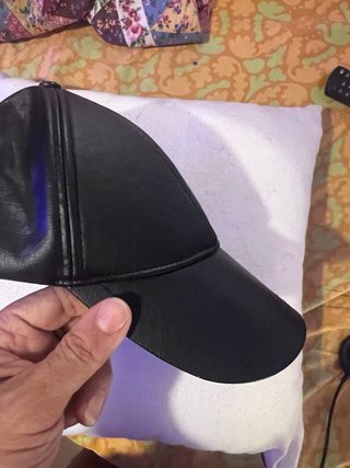 Berretto Zara PU regolabile