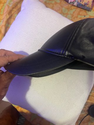 Berretto Zara PU regolabile