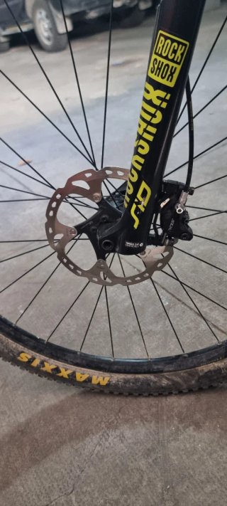 Bicicleta Scott RC Scale Talla M