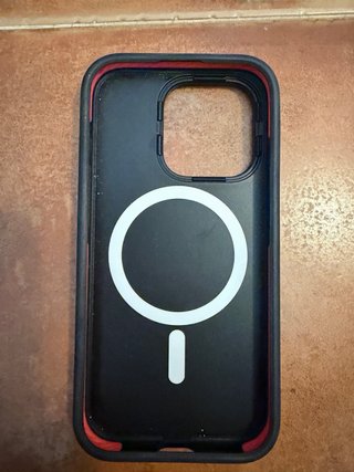 Custodia Casetify iPhone 15 Pro nera con supporto