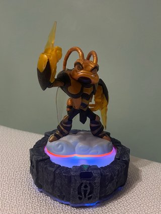 Skylanders Giants Swarm