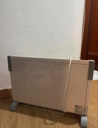 Calefactor eléctrico blanco