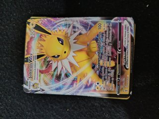 Carta Pokémon Umbreon V 094/203