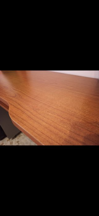 Mesa de escritorio madera y metal