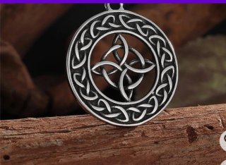 Collares,anillos y pulseras Nudo de Bruja