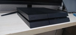 Consola Sony PS4 Negra