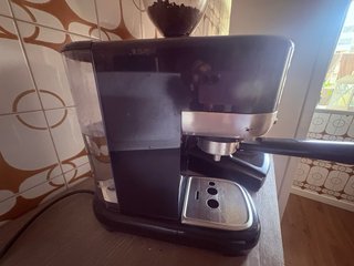 Cafetera negra