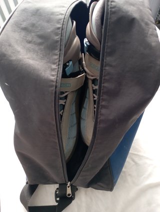 Patines en línea Decathlon Talla 41, con bolsa.