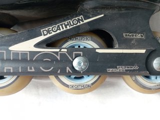 Patines en línea Decathlon Talla 41, con bolsa.