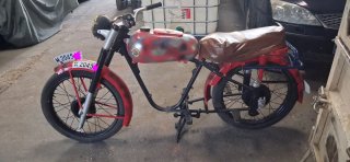 Montesa Brio moto clásica