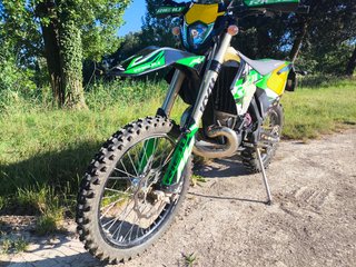 RIEJU MR 300-2025 - Casi a estrenar (469km Y 16h)