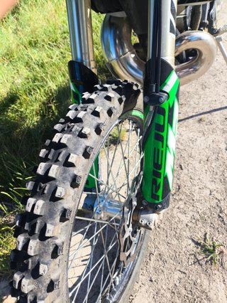 RIEJU MR 300-2025 - Casi a estrenar (469km Y 16h)