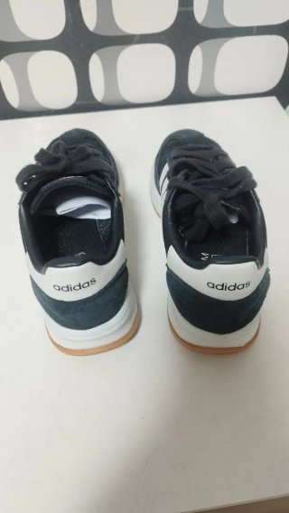 Zapatillas Adidas RUN 70s Talla 30 1/3