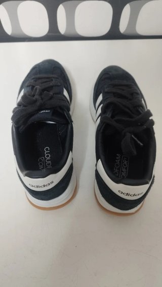Zapatillas Adidas RUN 70s Talla 30 1/3
