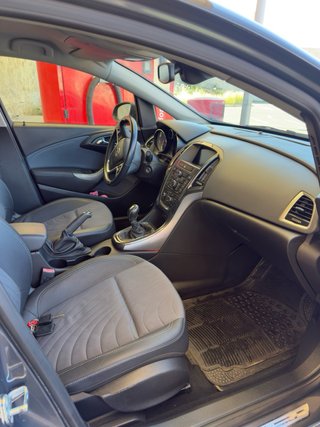 Opel Astra Turbo Notchback