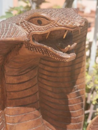 Esculturas de cobras de madera, set étnico