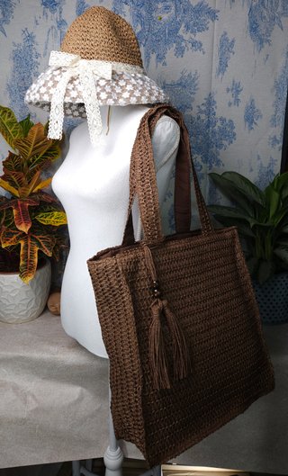 Borsa shopper in rafia marrone grande