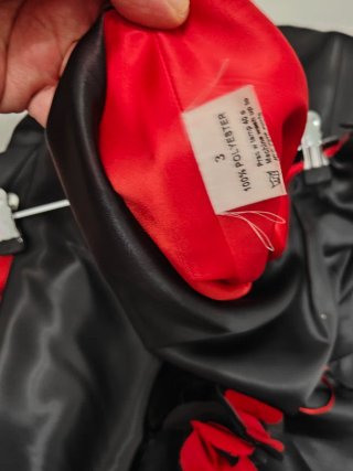 Falda flamenca negra y roja