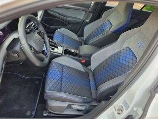 Volkswagen Golf 2025