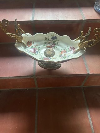 Jarrón Cerámica con Brazos Bronce