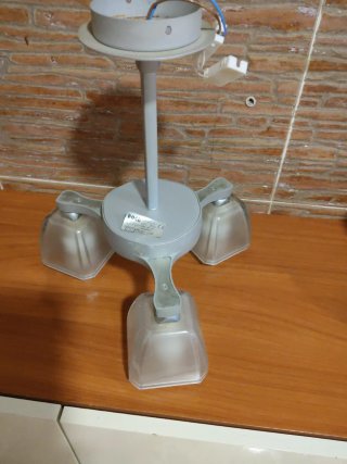 Lámpara ROCA 3 brazos cristal y metal
