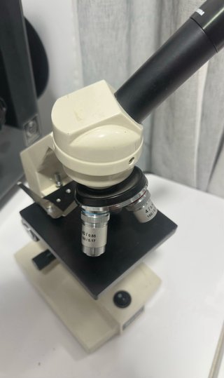 Microscopio Motic Monocular