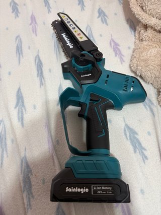 Mini motosierra Sainlogic 21V