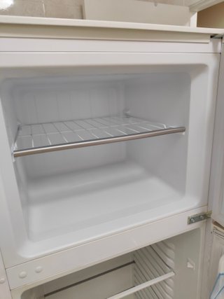 Frigorífico blanco como nuevo