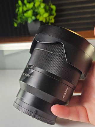 Sony zeiss FE 4/24-70 Objetivo