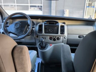 Opel Vivaro 2004