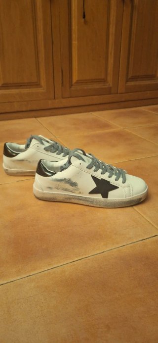 Zapatillas Golden Goose Blancas y Negras