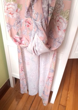 Vestido rosa largo floral de ASOS romántico