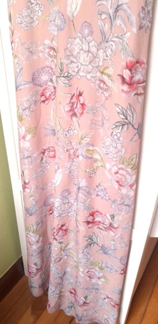 Vestido rosa largo floral de ASOS romántico