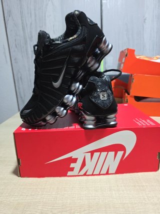 Zapatillas Nike Shox TL Negras y Plateadas