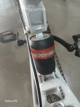 Bici Eléctrica Plegable Blanca