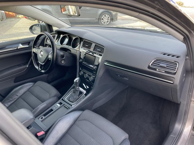 VW GOLF 2.0 TDI R Line DSG