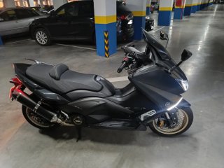 Yamaha TMAX 530 Iron Max 2016 Negra/Dorada