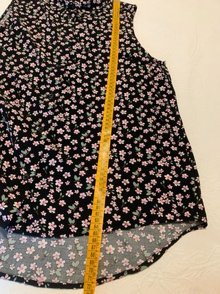 Blusa sin mangas floral talla XL