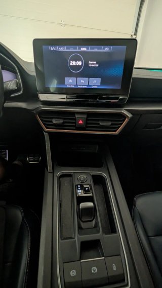CUPRA Leon 2021