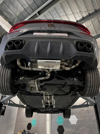 CUPRA Leon 2021