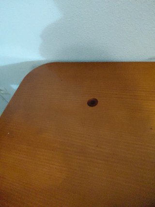 Mesa de comedor de madera