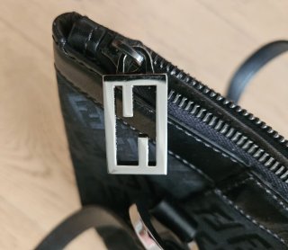 Bolso Fendi Tore Zucchino Negro
