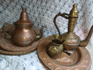 Piatti decorativi antichi