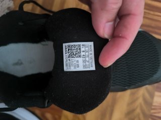 Zapatillas Adidas Negras y Blancas