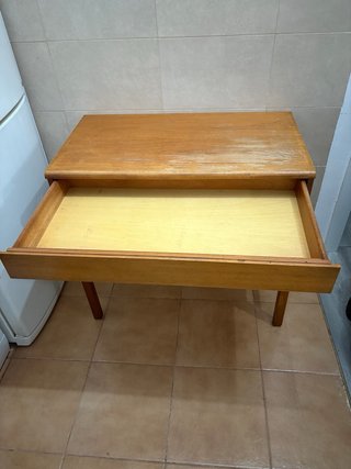 Escritorio de madera