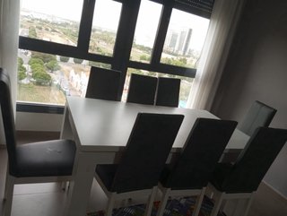 Mesa comedor con  8 sillas