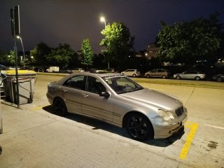Mercedes-Benz Clase C 2004